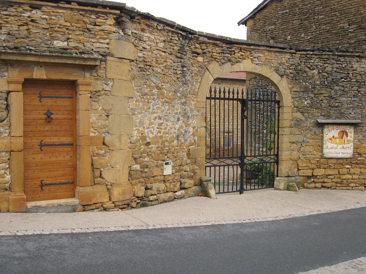 Bed and Breakfast Domaine Des Aloets Moire Esterno foto